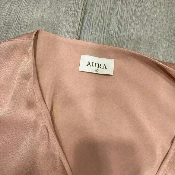 Aura Blush Mini Wrap Dress Size Small - Picture 5 of 6